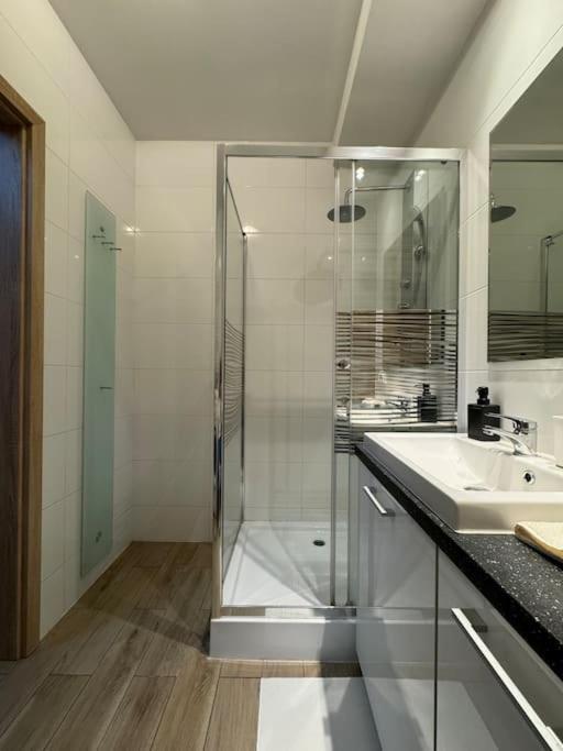Danka 6Th Floor Chic Apartment كراكوفيا المظهر الخارجي الصورة